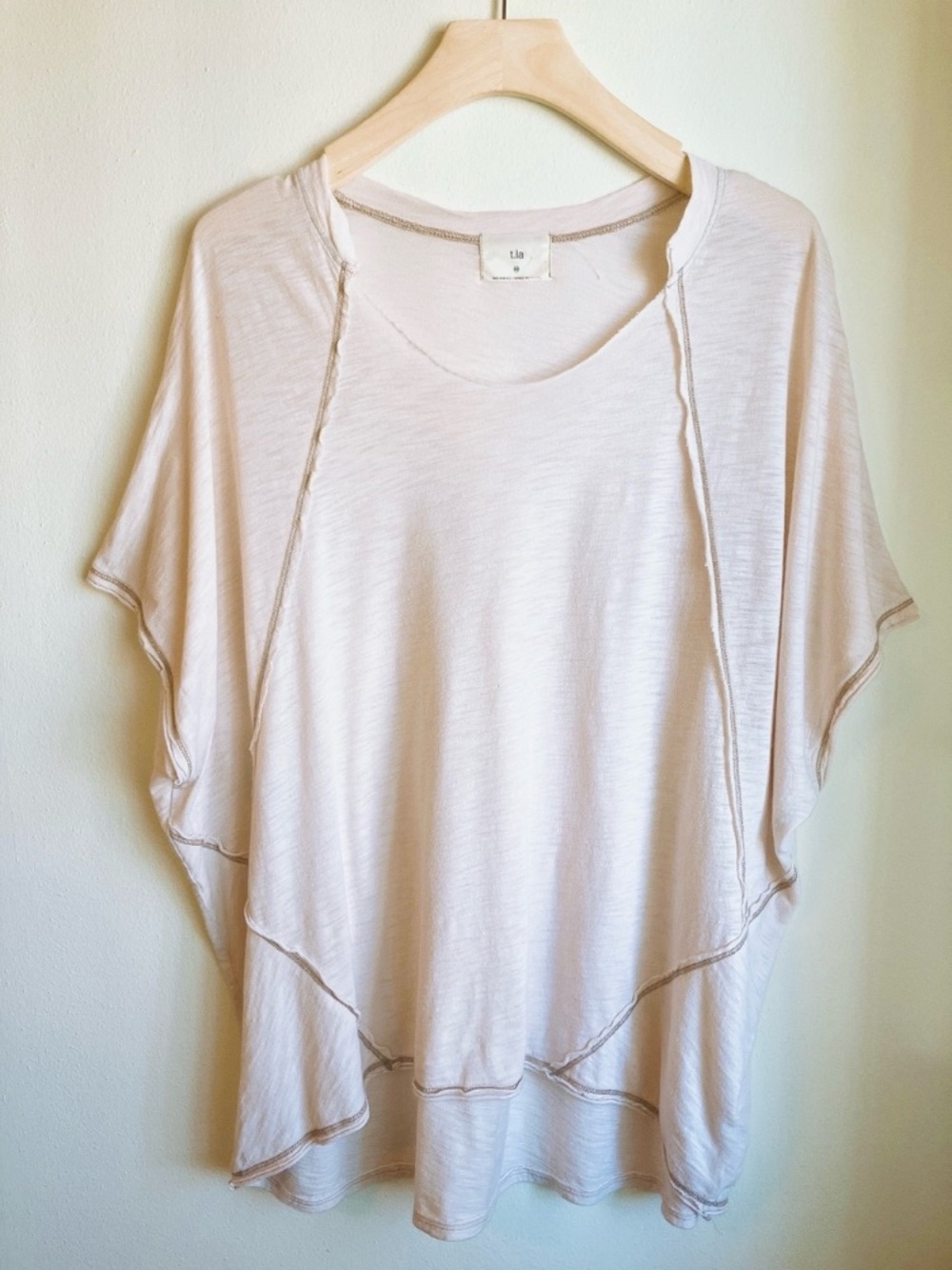 Anthropologie T.LA Blush Short-Sleeve Scoop Neck Dolman TShirt Oversized Medium - Picture 2 of 10